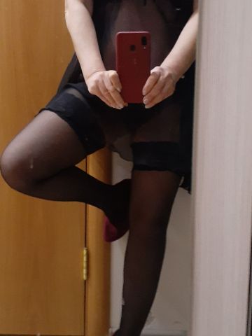 Рита Интригующая Брюнетка